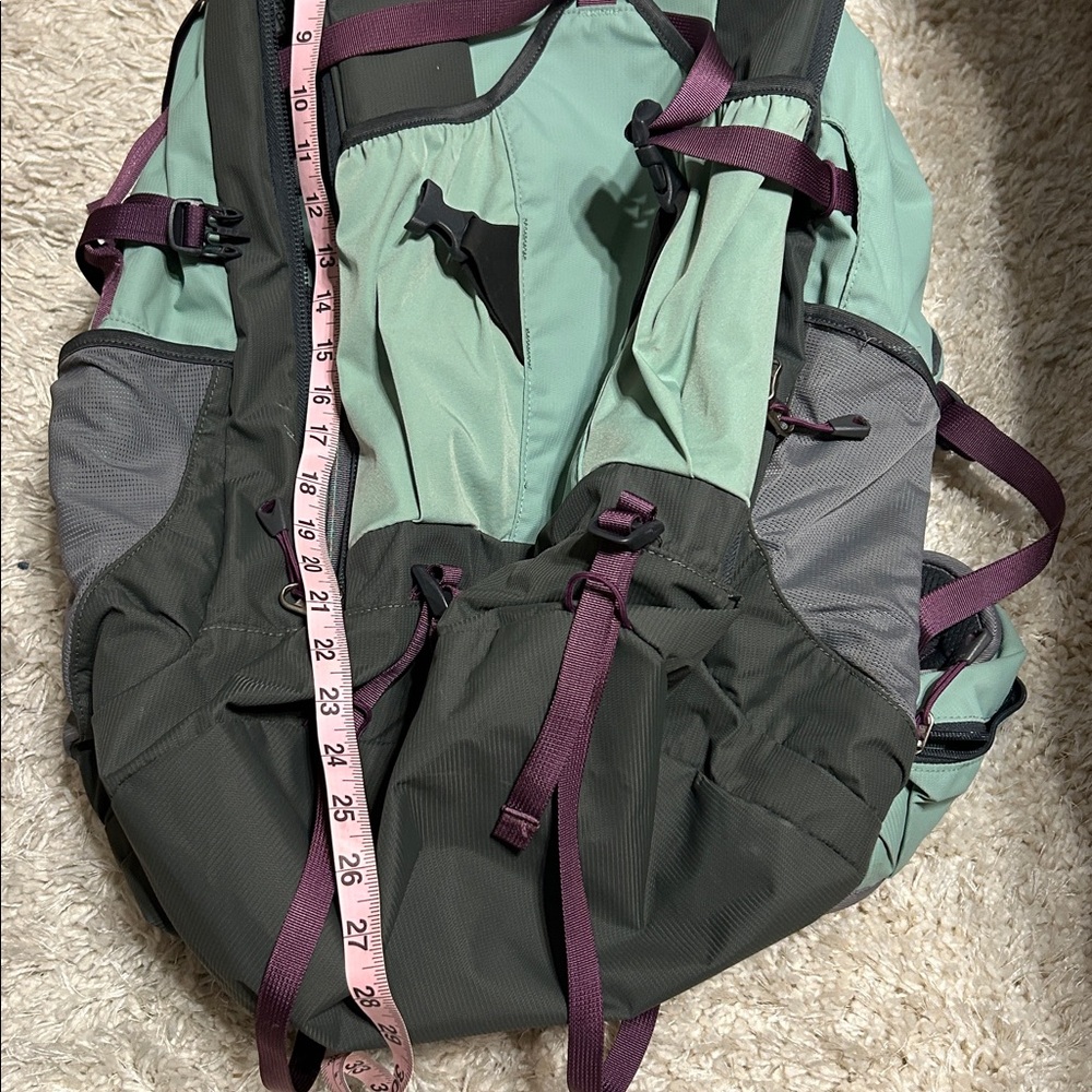 REI Grand Tour 80 Hiking Pack (16L) - Picture 10 of 11